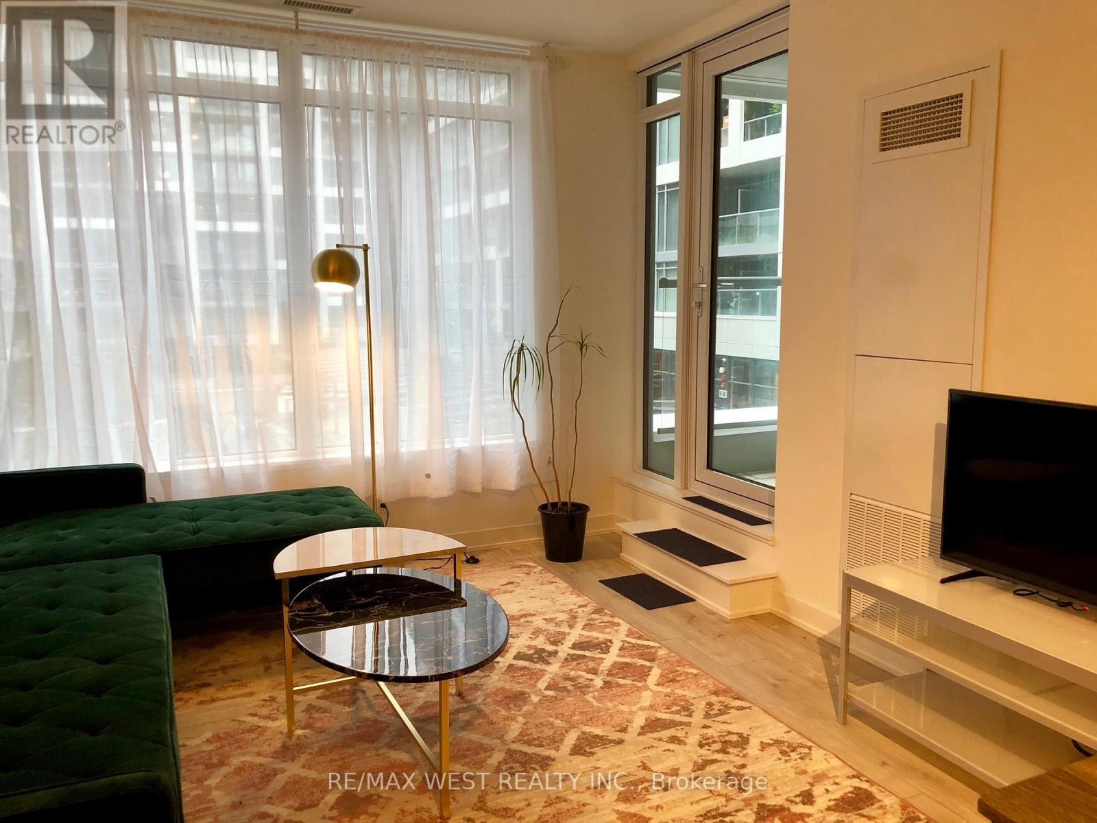 313 - 576 Front Street W, Toronto, ON