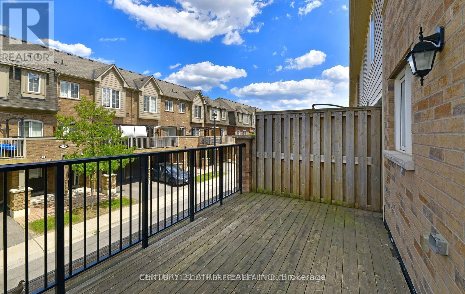 17 - 3135 Boxford Crescent, Mississauga, ON - Outdoor With Balcony With Exterior