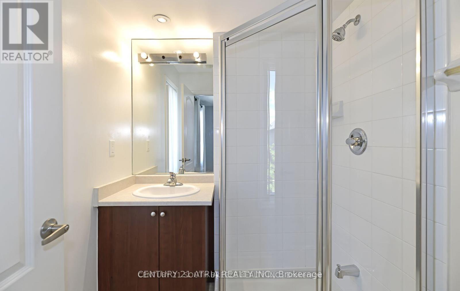17 - 3135 Boxford Crescent, Mississauga, ON - Indoor Photo Showing Bathroom