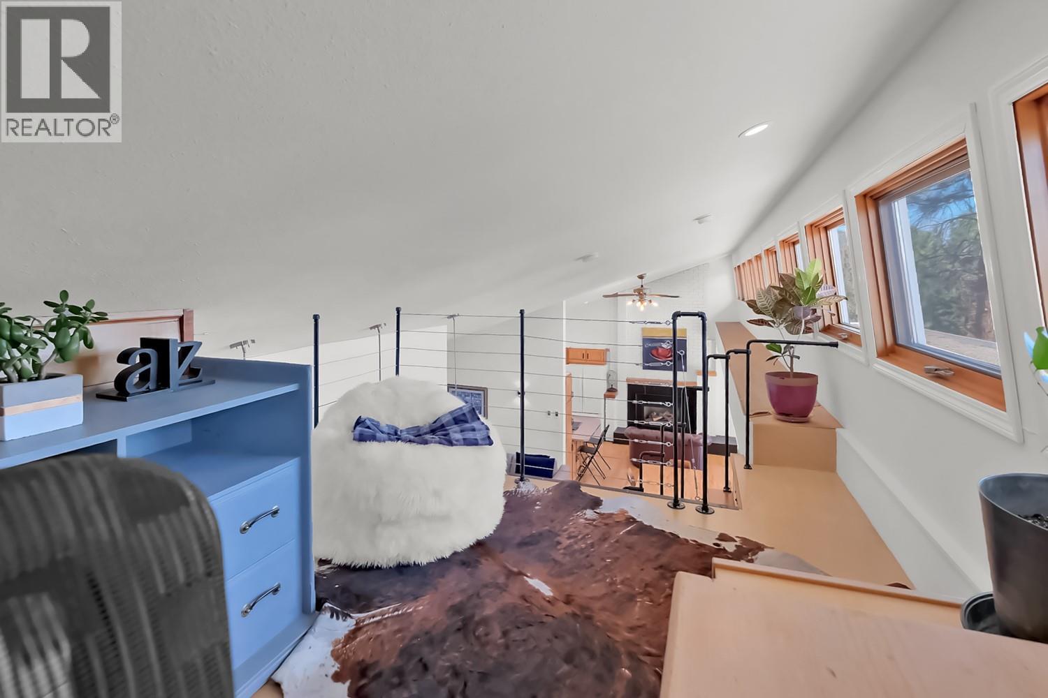 5290 Trepanier Bench Road, Peachland, BC - Indoor Photo Showing Other Room