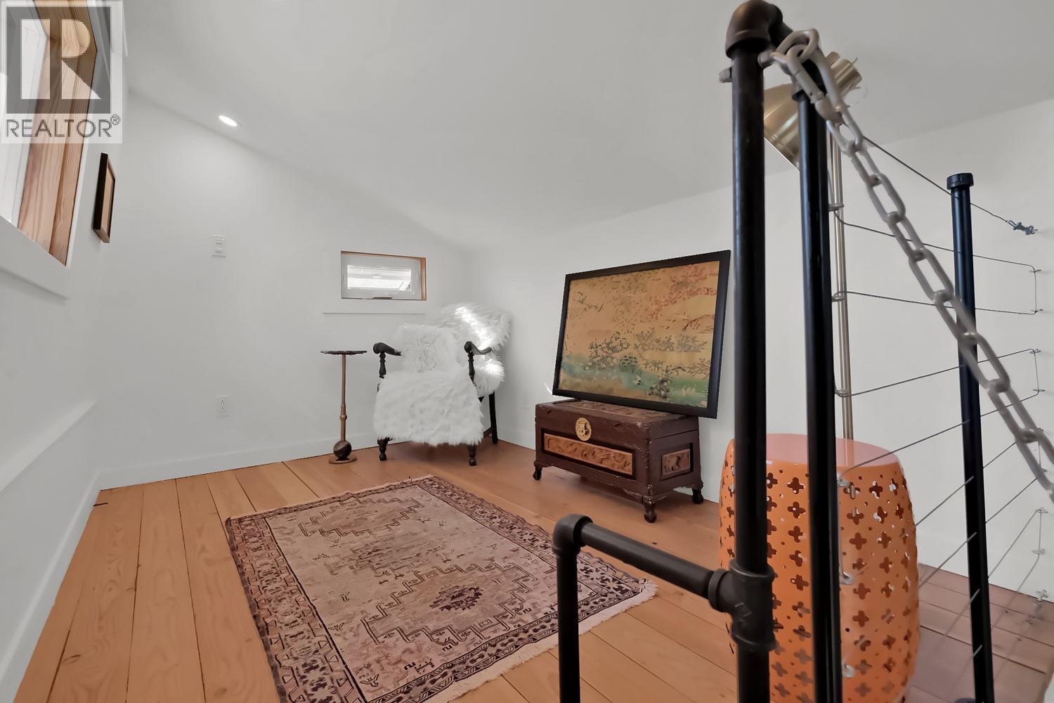 5290 Trepanier Bench Road, Peachland, BC - Indoor Photo Showing Other Room