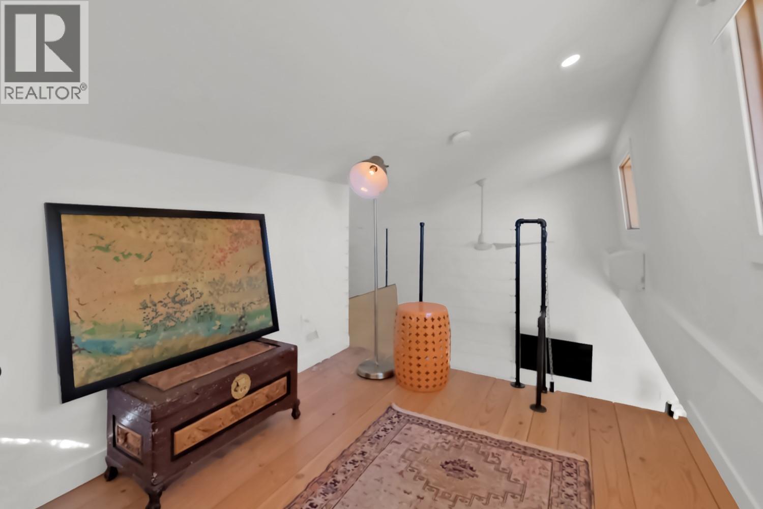 5290 Trepanier Bench Road, Peachland, BC - Indoor Photo Showing Other Room