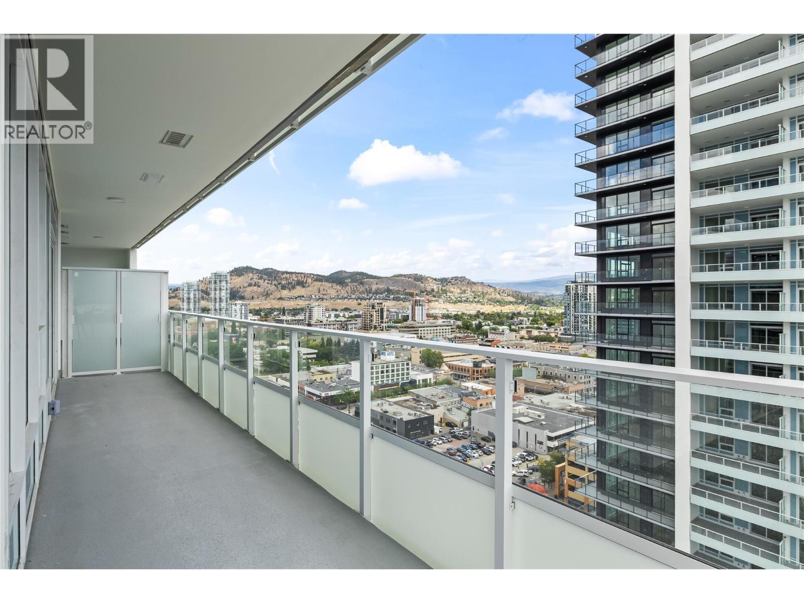 238 Leon Avenue Unit# 1704, Kelowna, BC - Outdoor With Balcony With Exterior
