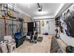 Attached garage on 1st level -