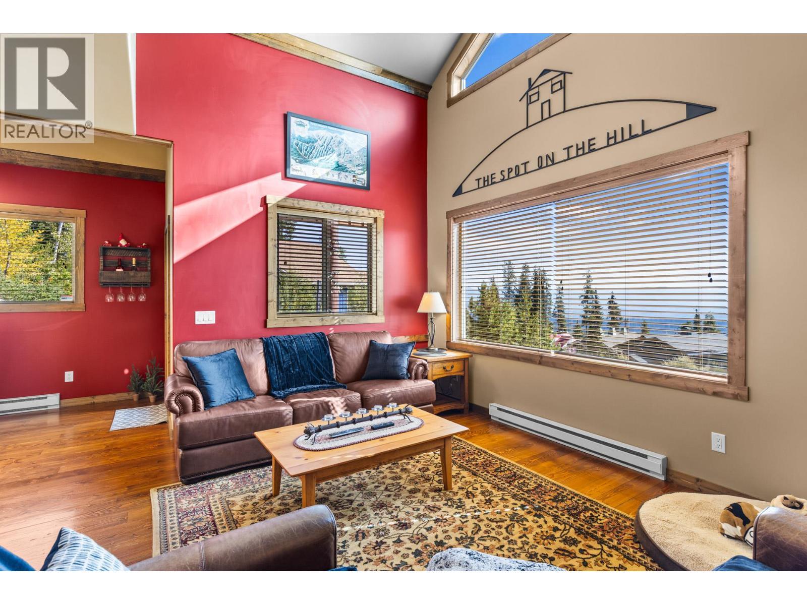 Vaulted ceilings in living area - 50 Forest Lane Unit# A Lot# 22, Big White, BC - Indoor Photo Showing Living Room