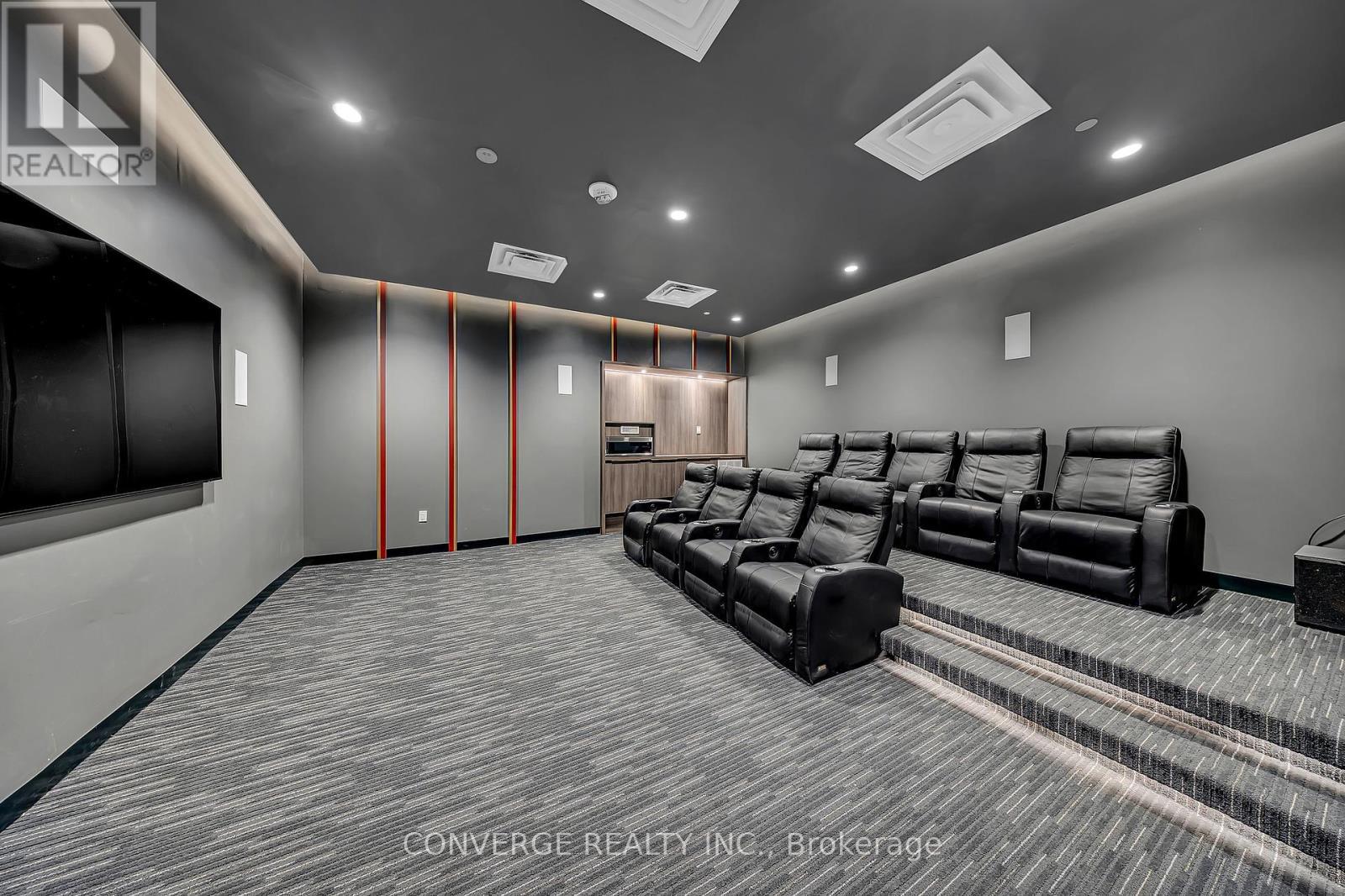 1310 - 3220 Sheppard Avenue E, Toronto, ON - Indoor Photo Showing Other Room