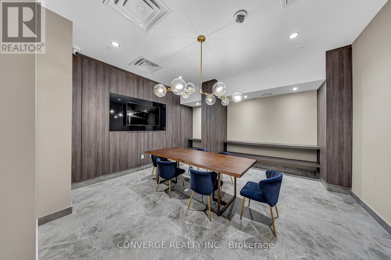 1310 - 3220 Sheppard Avenue E, Toronto, ON - Indoor Photo Showing Other Room