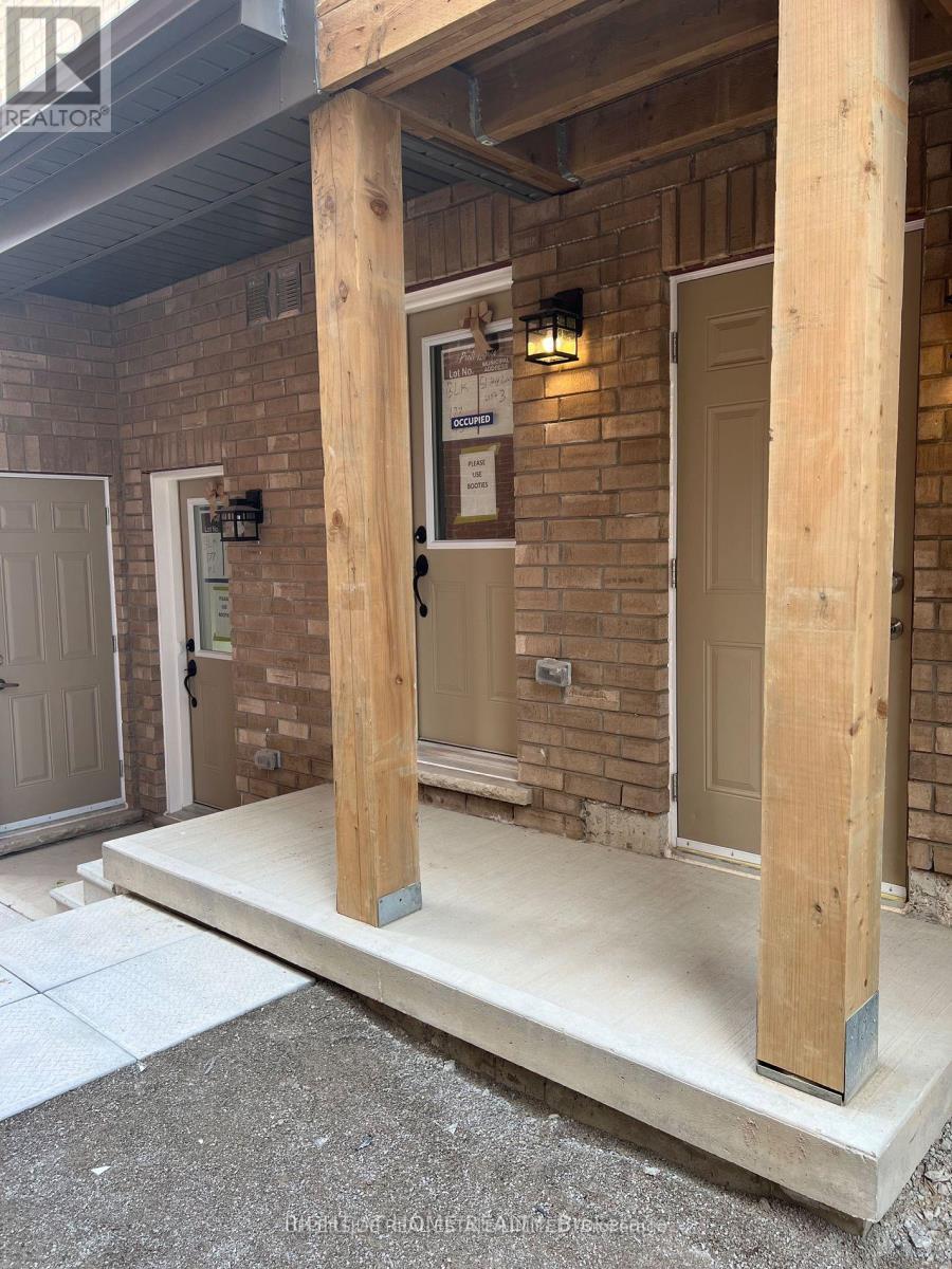 3 - 51 Hay Lane N, Barrie, ON - Indoor Photo Showing Other Room