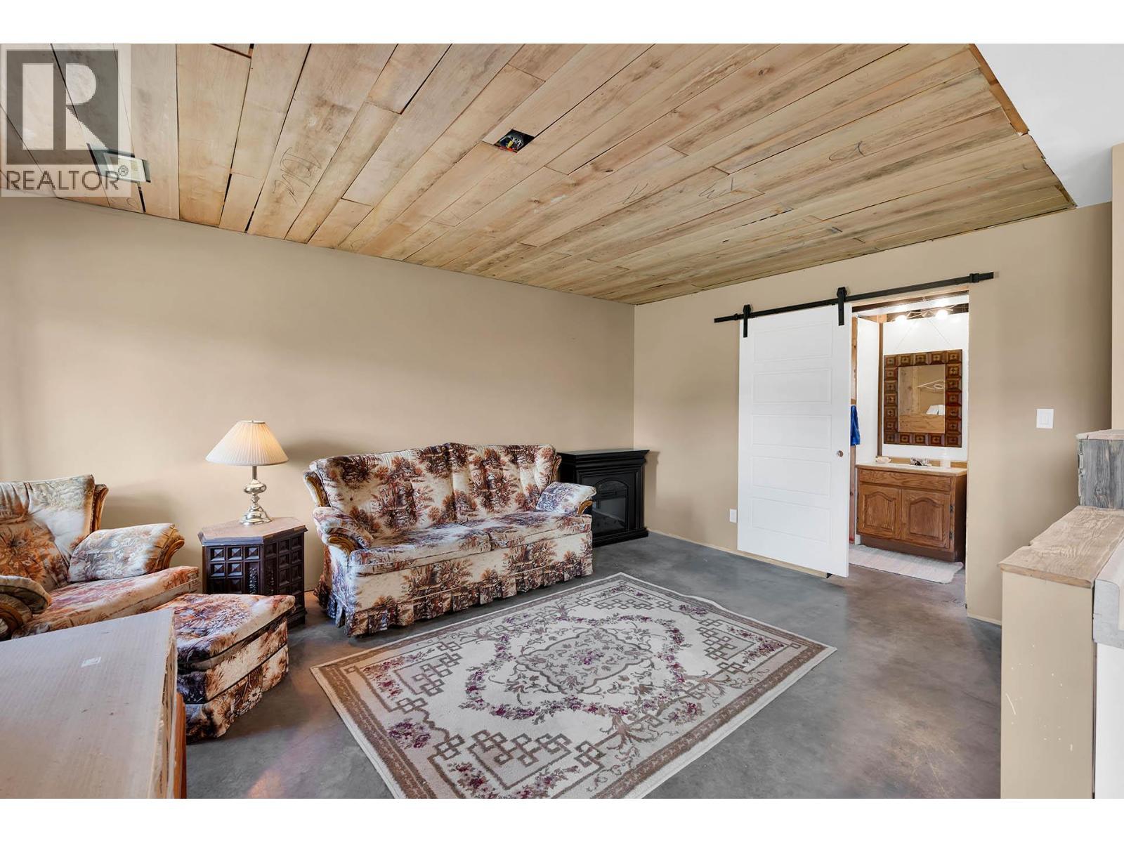 1585 Lance Road, Kamloops, BC