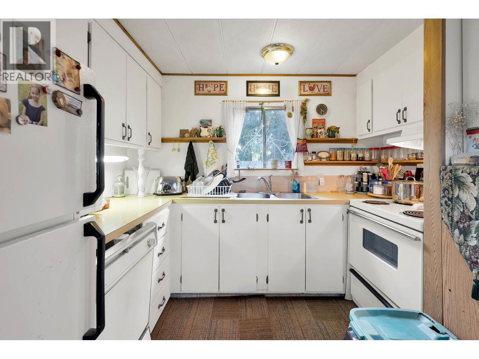 1585 Lance Road, Kamloops, BC