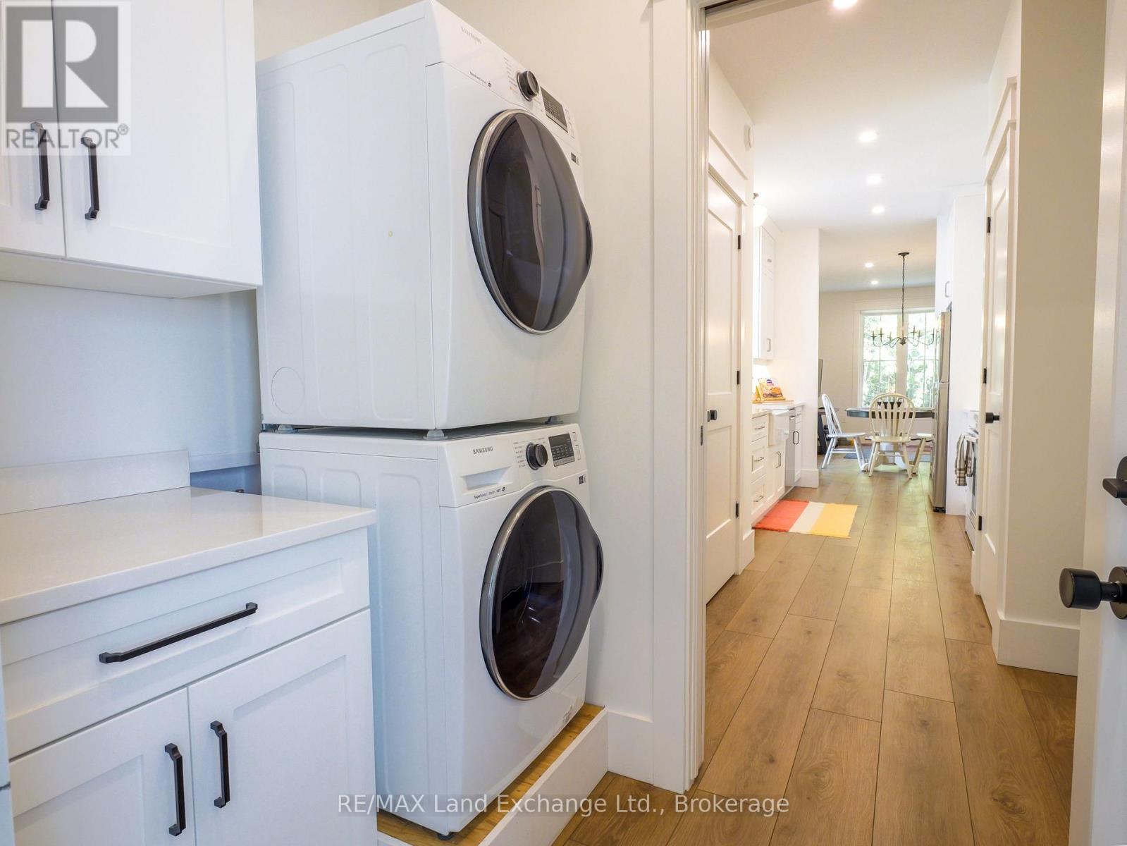 Apartment Laundry - 15 Lakeforest Drive, Saugeen Shores, ON - Indoor Photo Showing Laundry Room