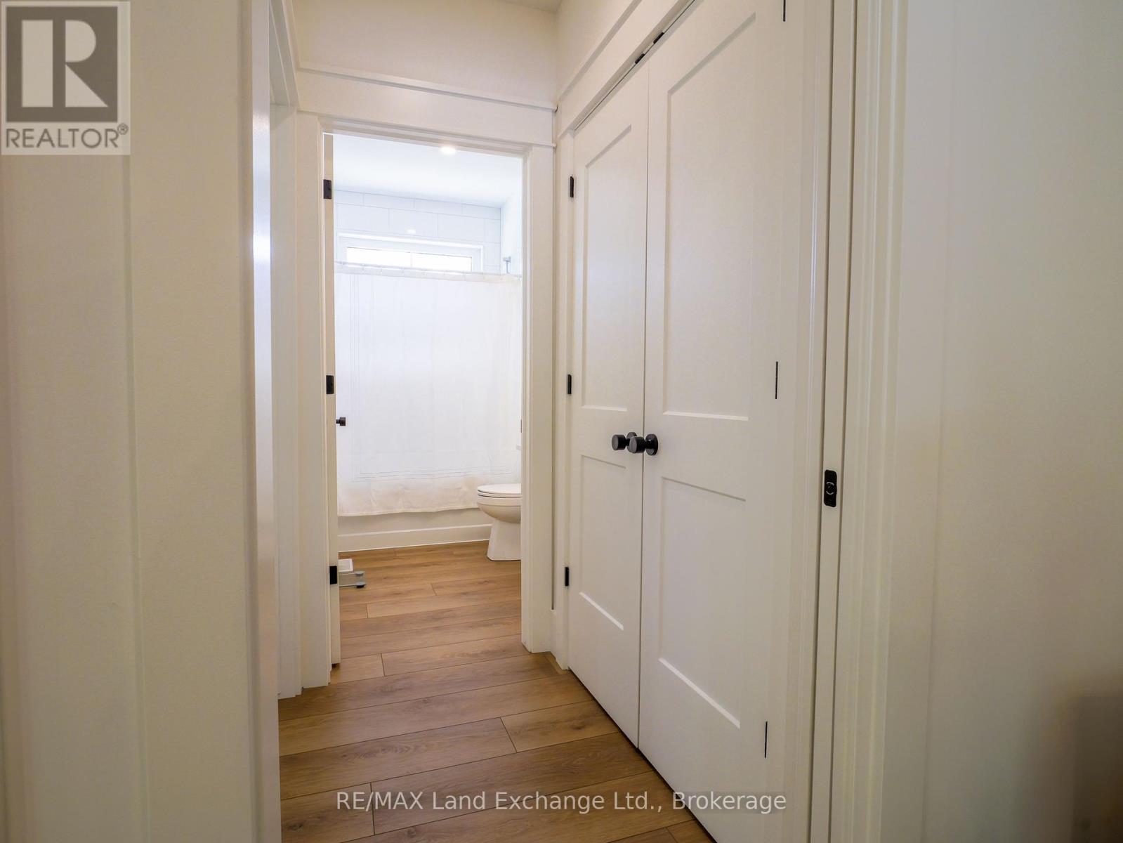 15 Lakeforest Drive, Saugeen Shores, ON - Indoor Photo Showing Other Room