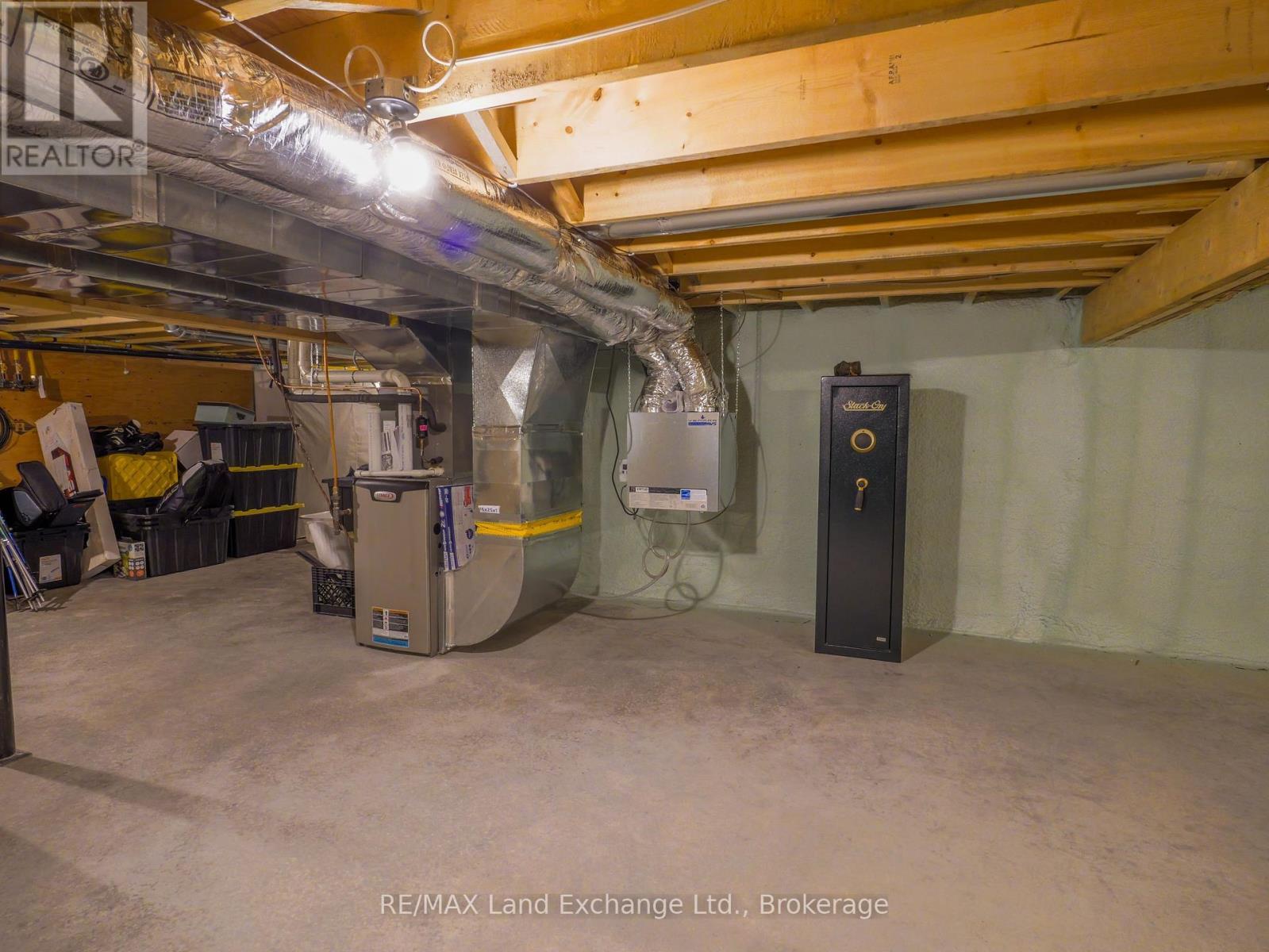 15 Lakeforest Drive, Saugeen Shores, ON - Indoor Photo Showing Basement