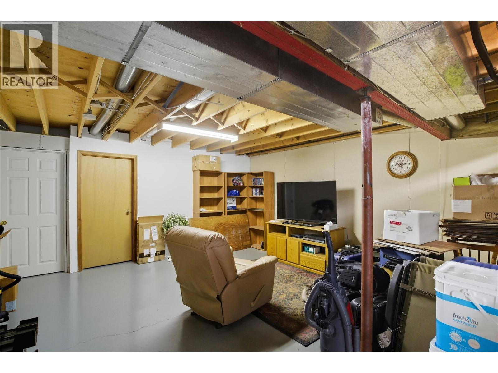 1195 14Th Street Unit# 18, Kamloops, BC - Indoor Photo Showing Basement