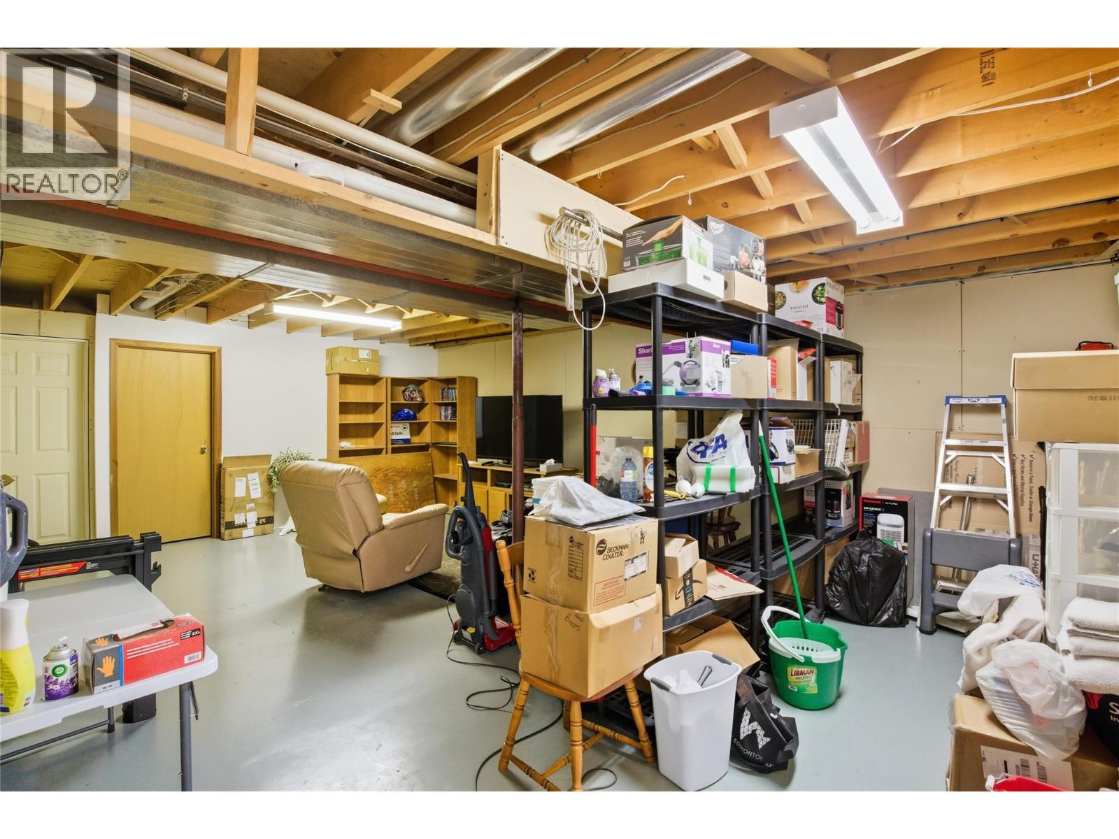 1195 14Th Street Unit# 18, Kamloops, BC - Indoor Photo Showing Basement