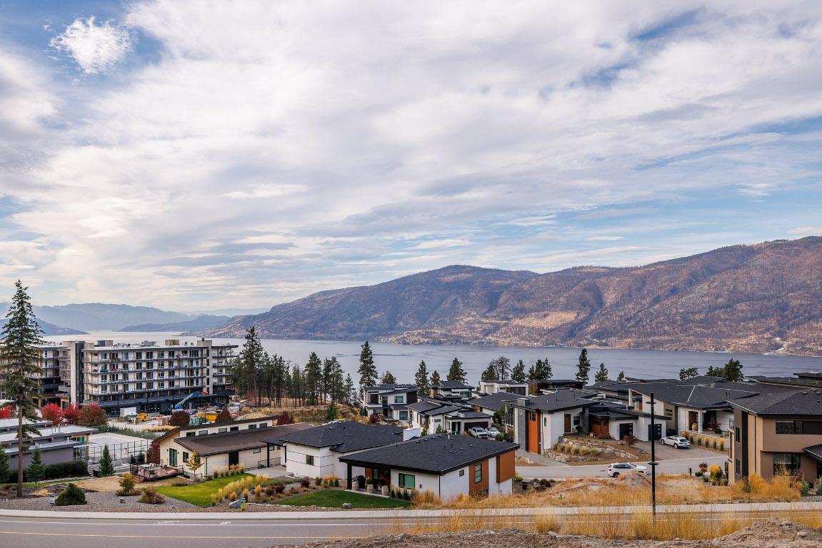 9862 Beacon Hill Drive, Lake Country, BC - Outdoor With Body Of Water With View