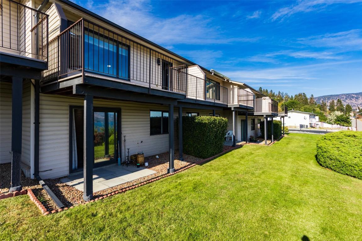 104-5970 Princess Street, Peachland, BC - Outdoor With Exterior