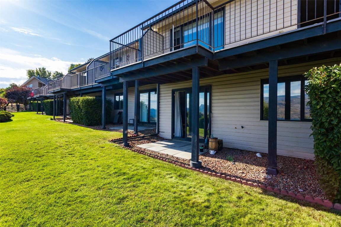 104-5970 Princess Street, Peachland, BC - Outdoor