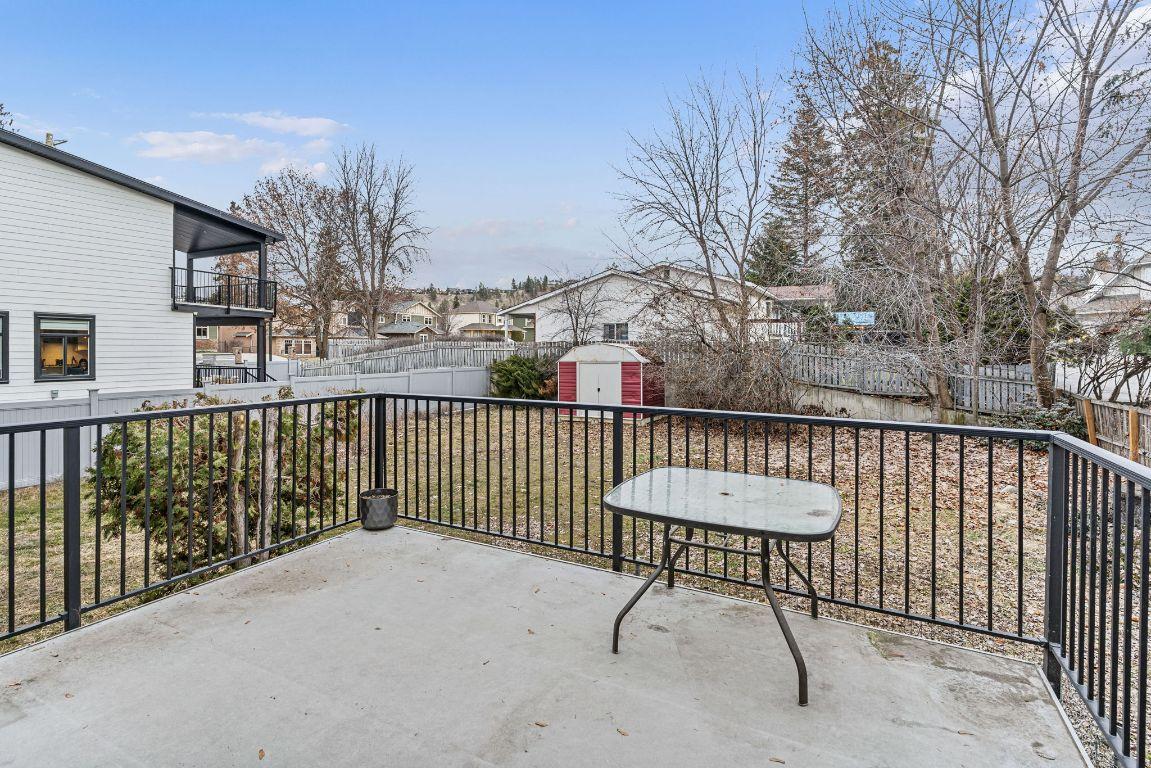 4611 Gordon Drive, Kelowna, BC - Outdoor