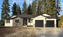 2520 Golf View Crescent Blind Bay, BC V0E 1H2