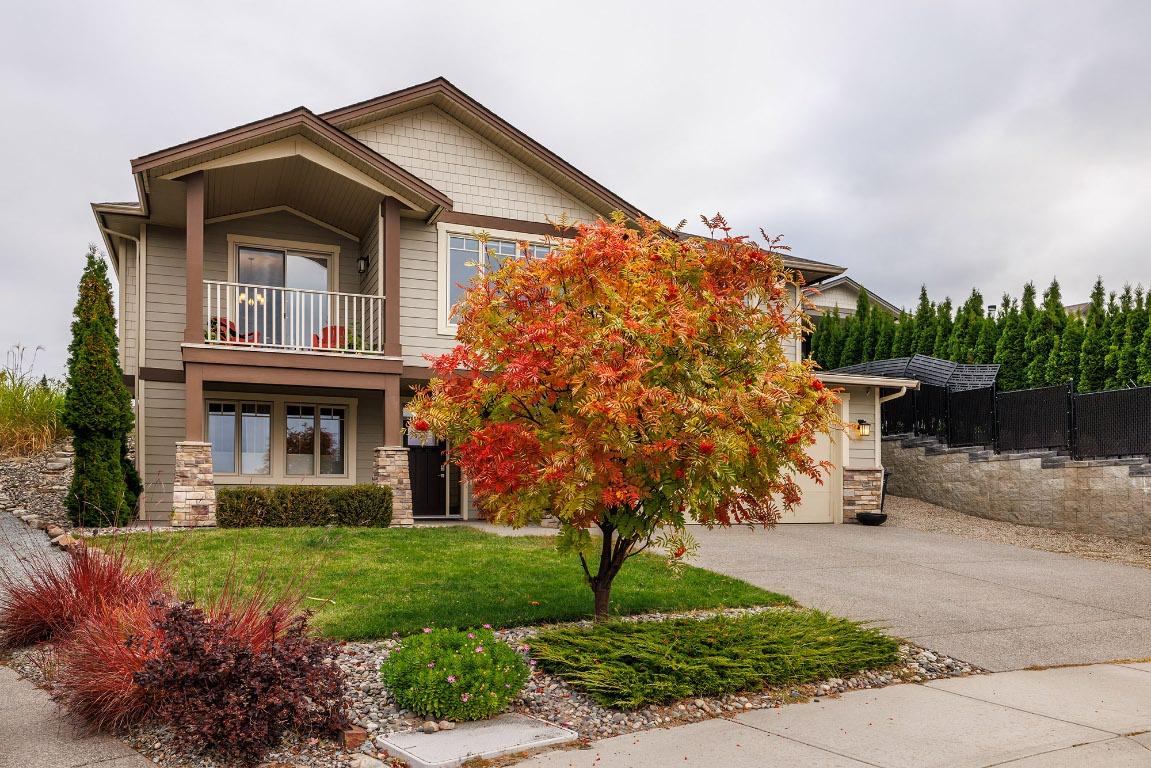 1858 Split Rail Place, Kelowna, BC - Outdoor With Balcony