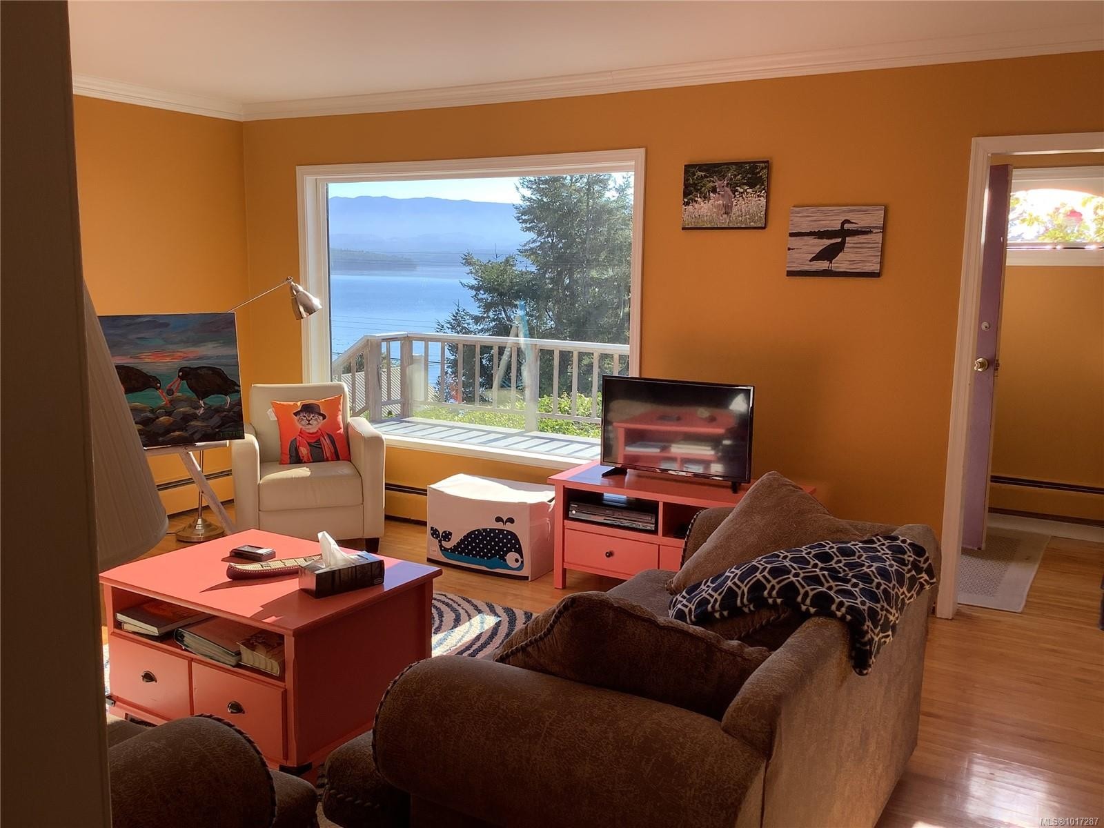 110 10Th Ave, Sointula, BC