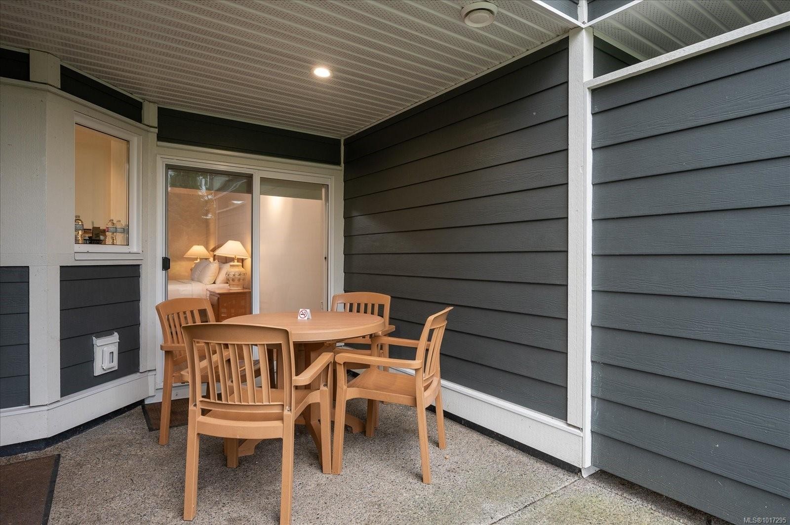 712-1600 Stroulger Rd, Nanoose Bay, BC - Outdoor With Exterior
