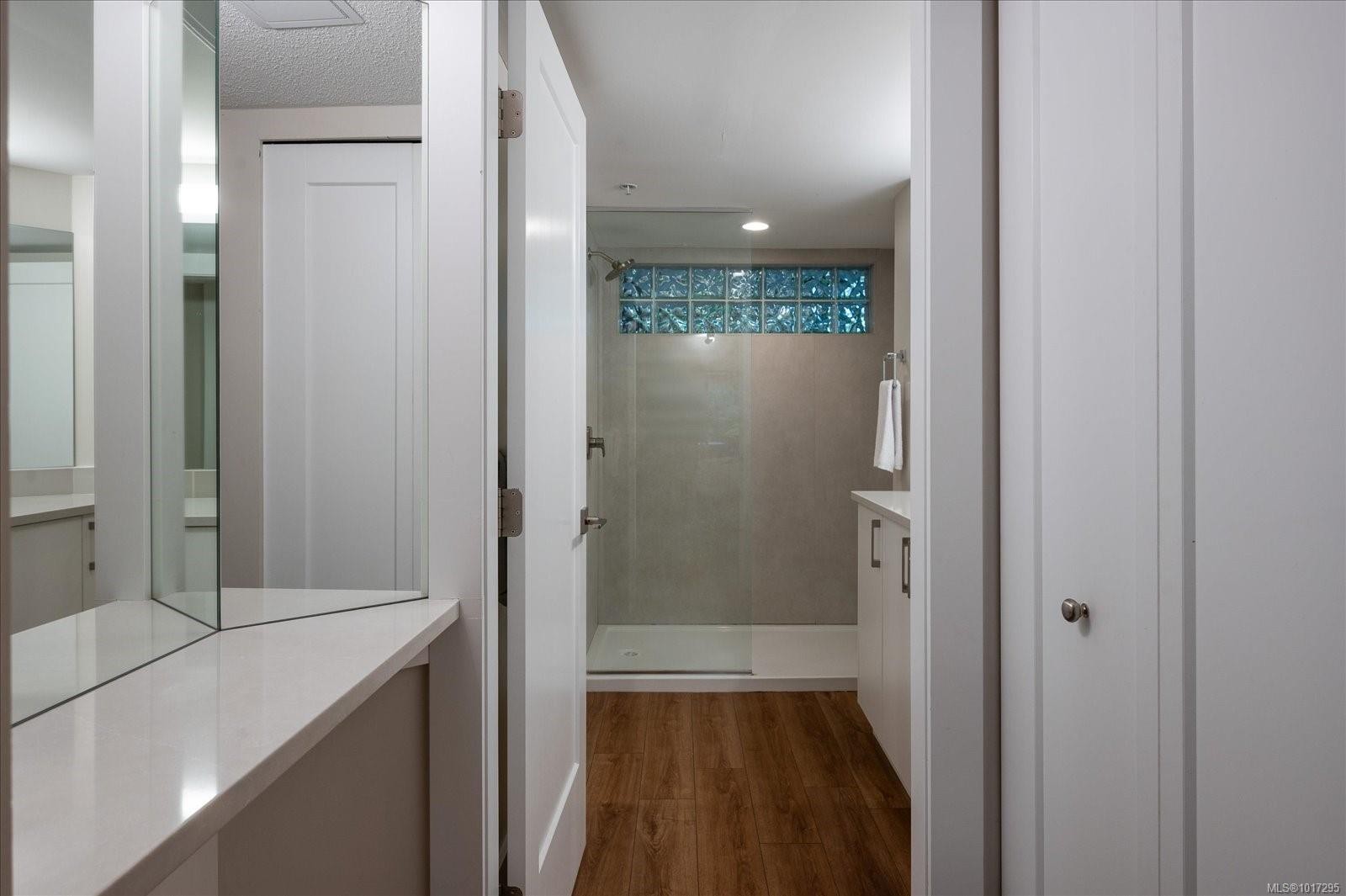 712-1600 Stroulger Rd, Nanoose Bay, BC - Indoor Photo Showing Other Room