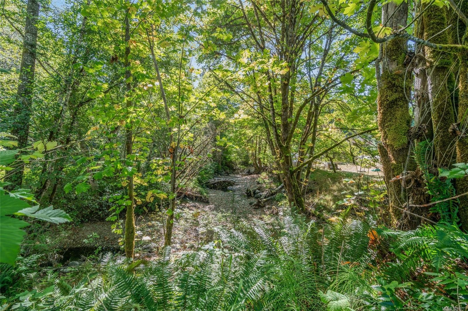 2560 Grafton Ave, Coombs, BC