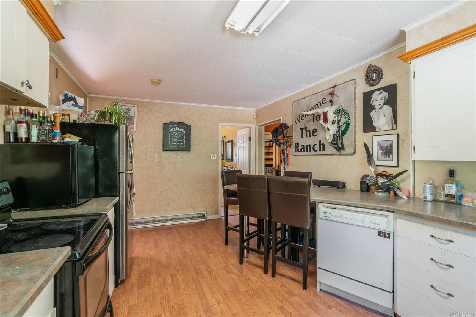 2560 Grafton Ave, Coombs, BC