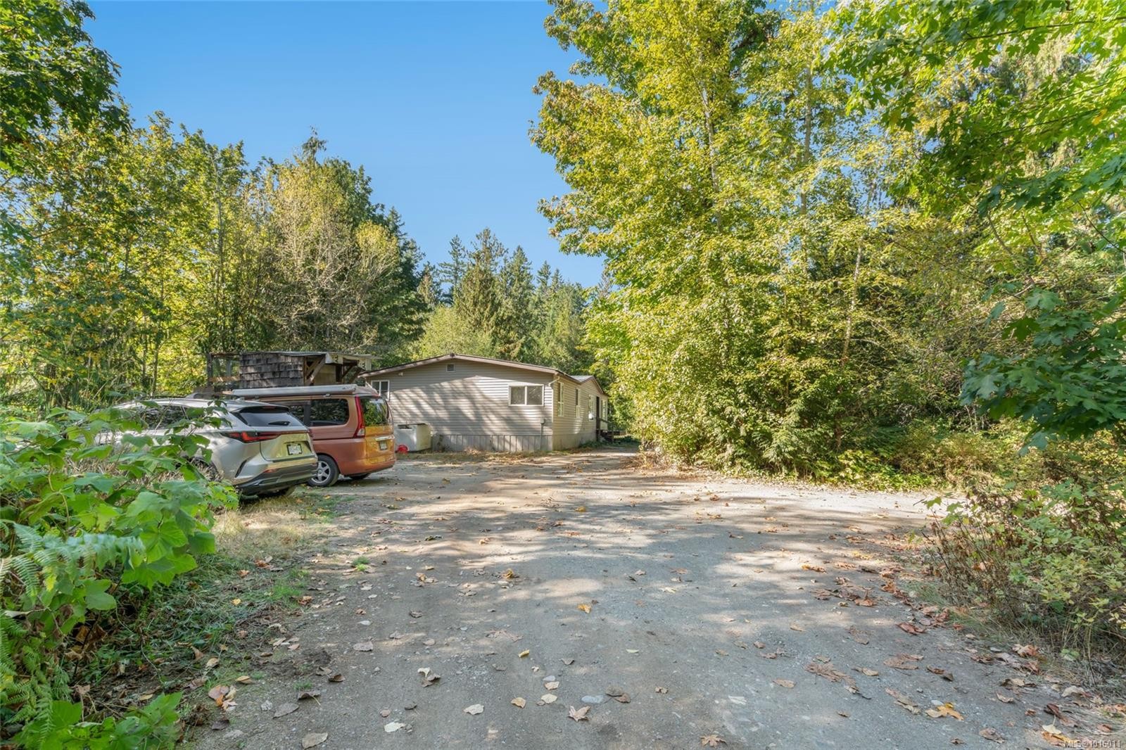 2560 Grafton Ave, Coombs, BC