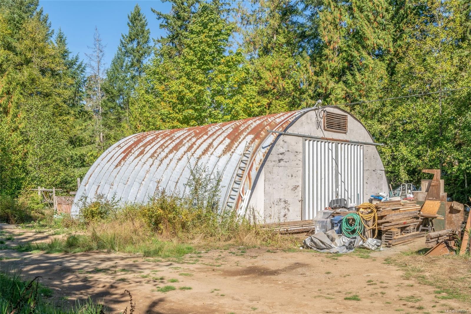 2560 Grafton Ave, Coombs, BC