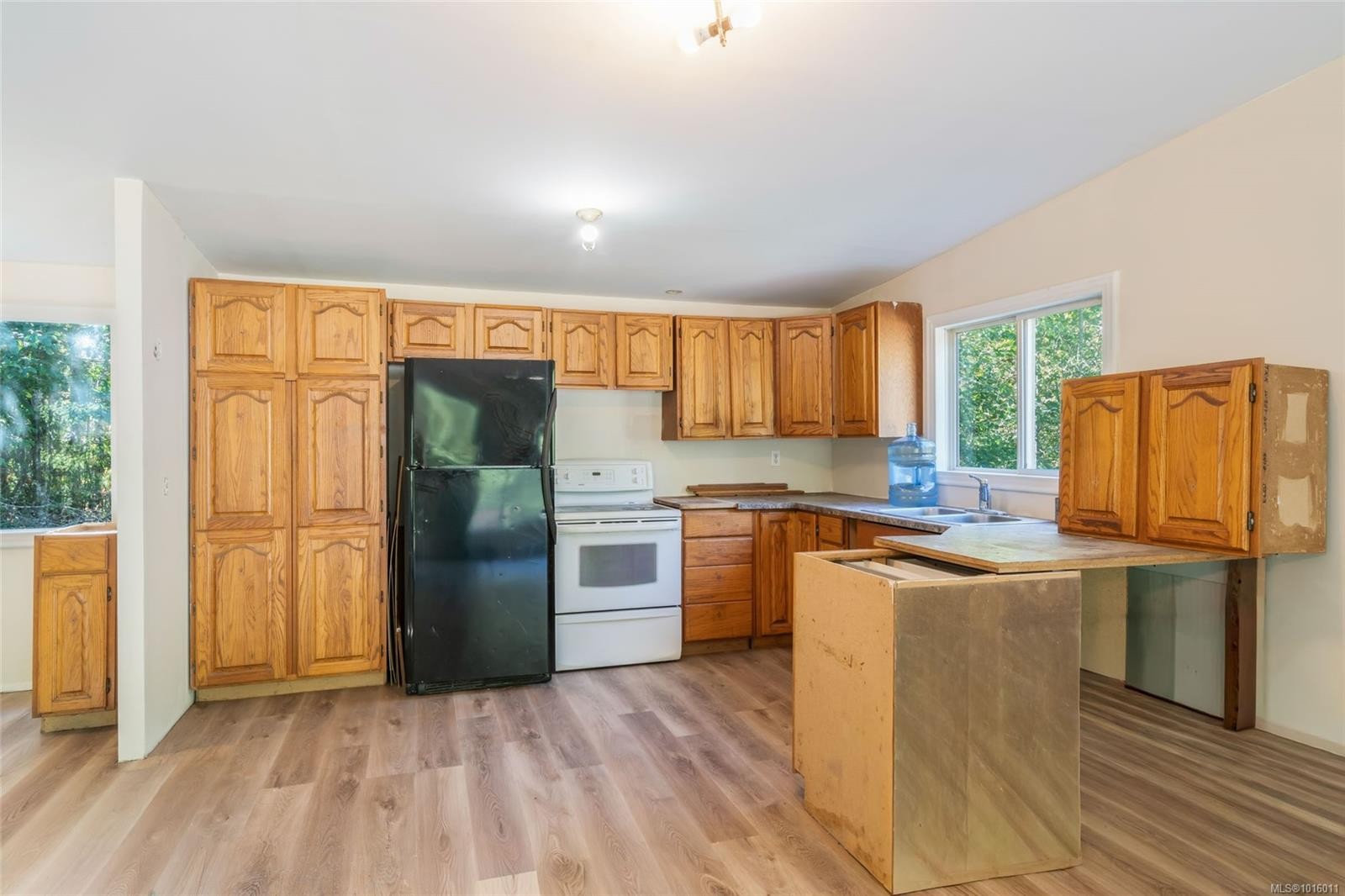 2560 Grafton Ave, Coombs, BC