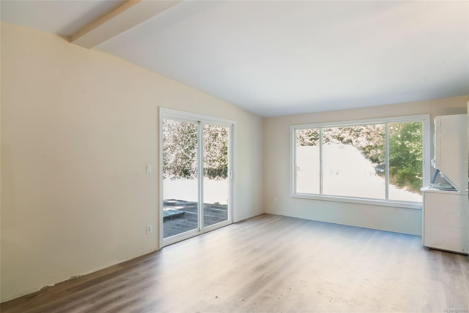 2560 Grafton Ave, Coombs, BC