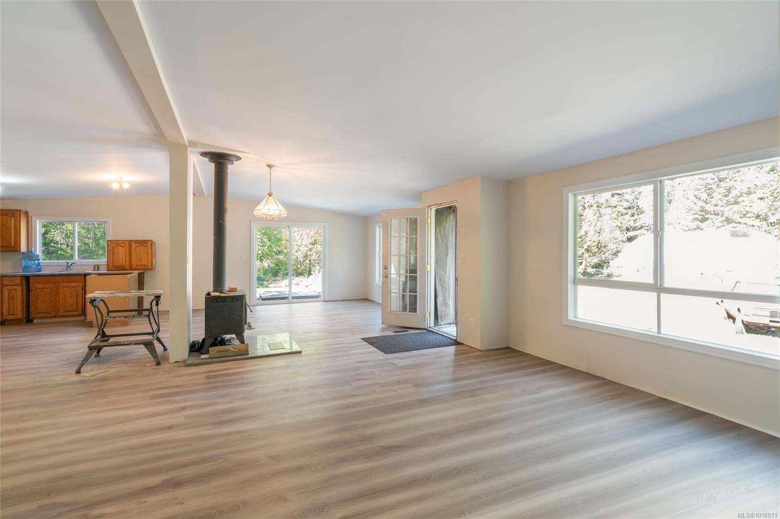 2560 Grafton Ave, Coombs, BC