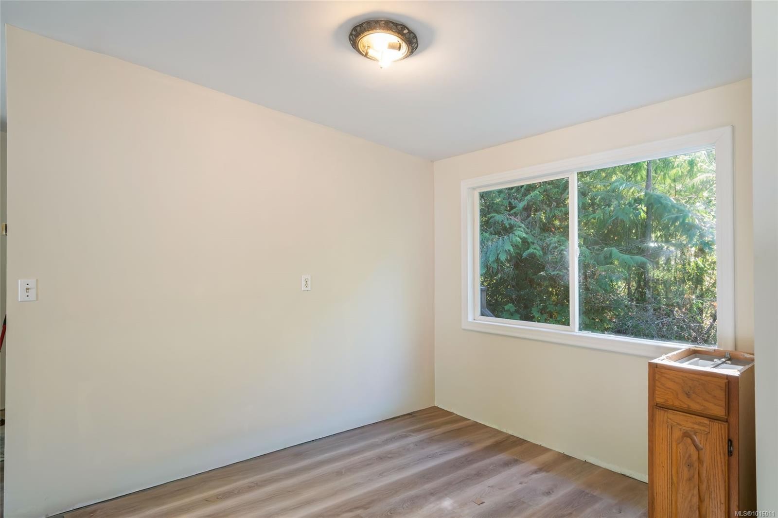 2560 Grafton Ave, Coombs, BC