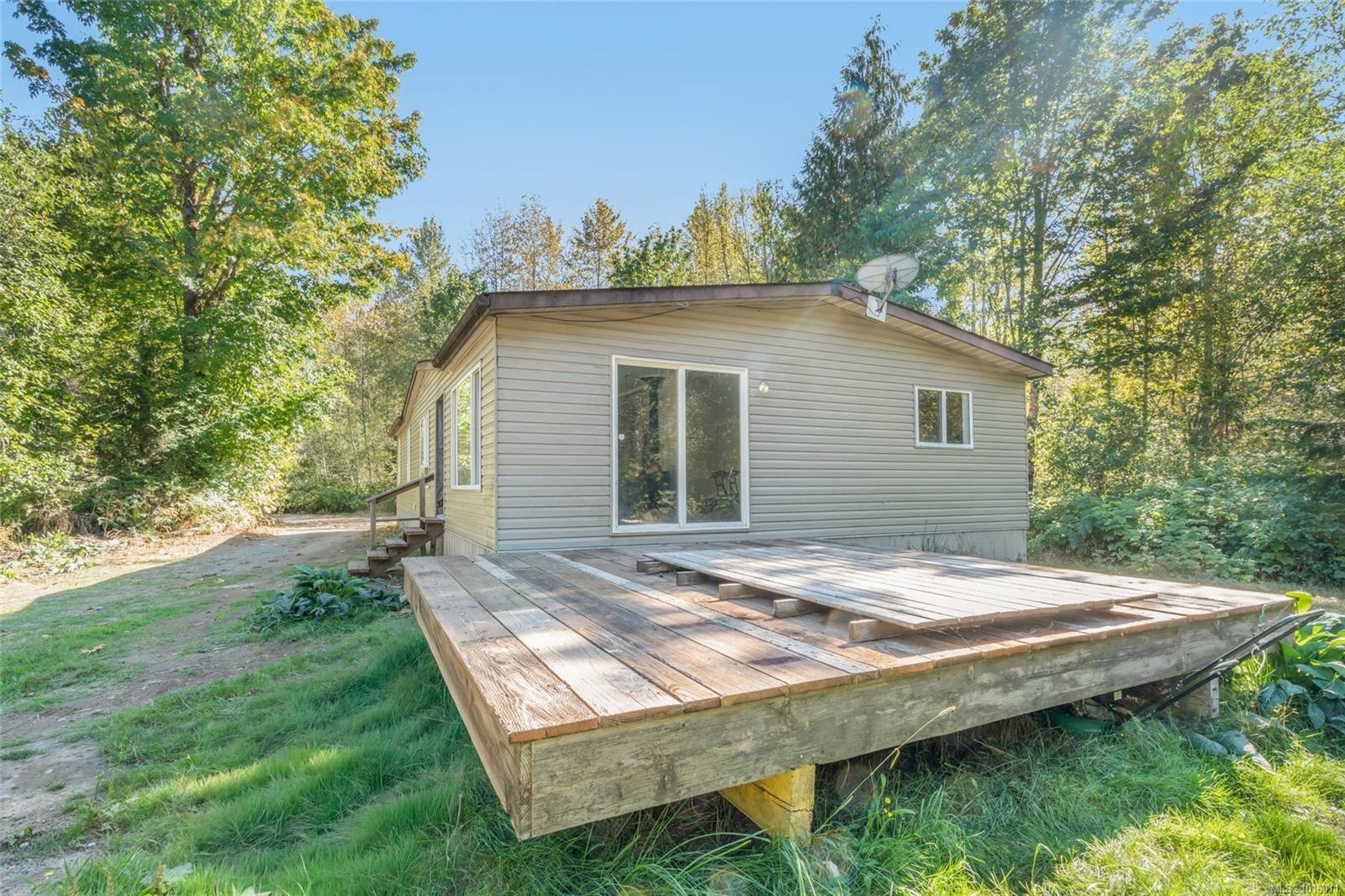 2560 Grafton Ave, Coombs, BC
