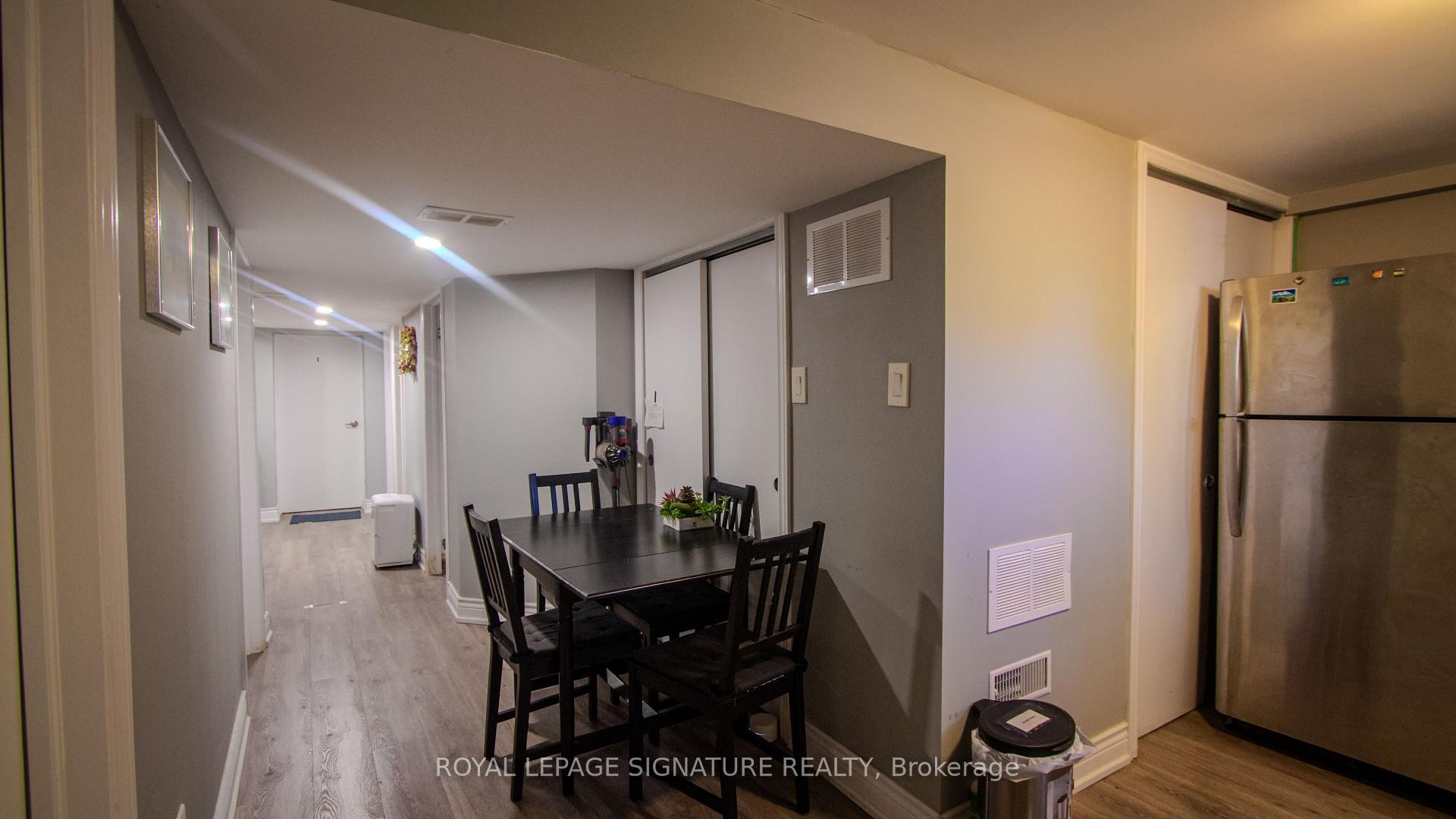 11 Blaydon Avenue, Toronto, ON - Indoor Photo Showing Dining Room