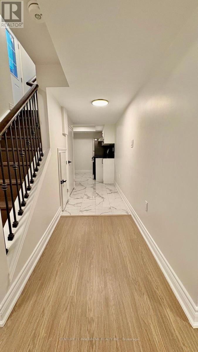 Bsmt - 5 Jinnah Avenue, Markham, ON - Indoor Photo Showing Other Room