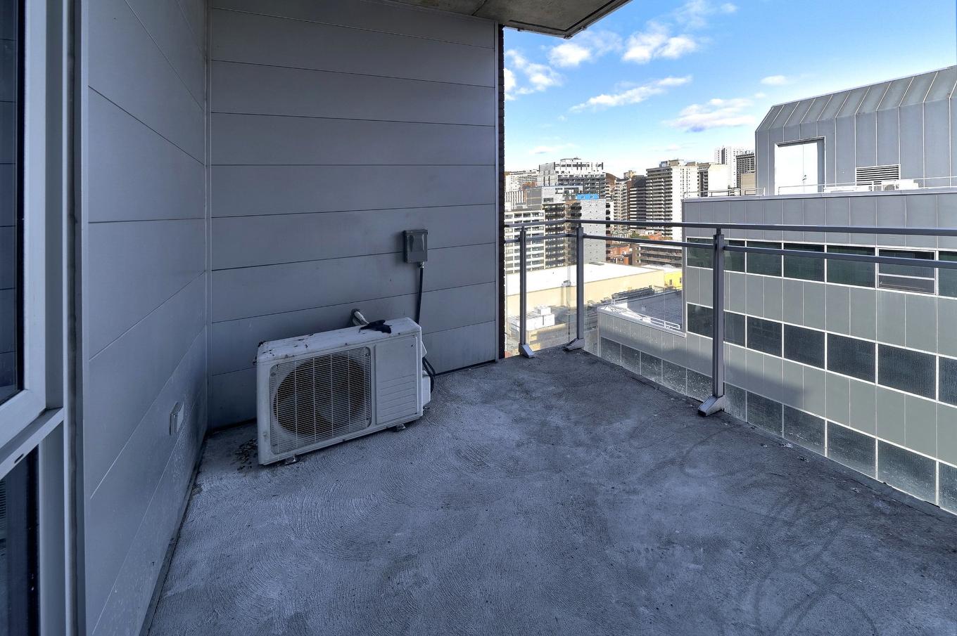 Balcony - 1503-2117 Rue Tupper, Montréal (Ville-Marie), QC - Outdoor With Exterior