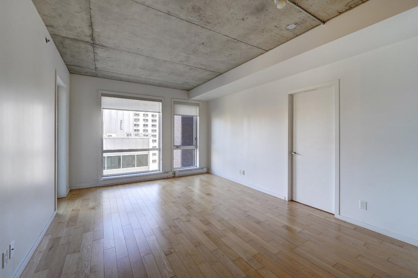 Living room - 1503-2117 Rue Tupper, Montréal (Ville-Marie), QC - Indoor Photo Showing Other Room