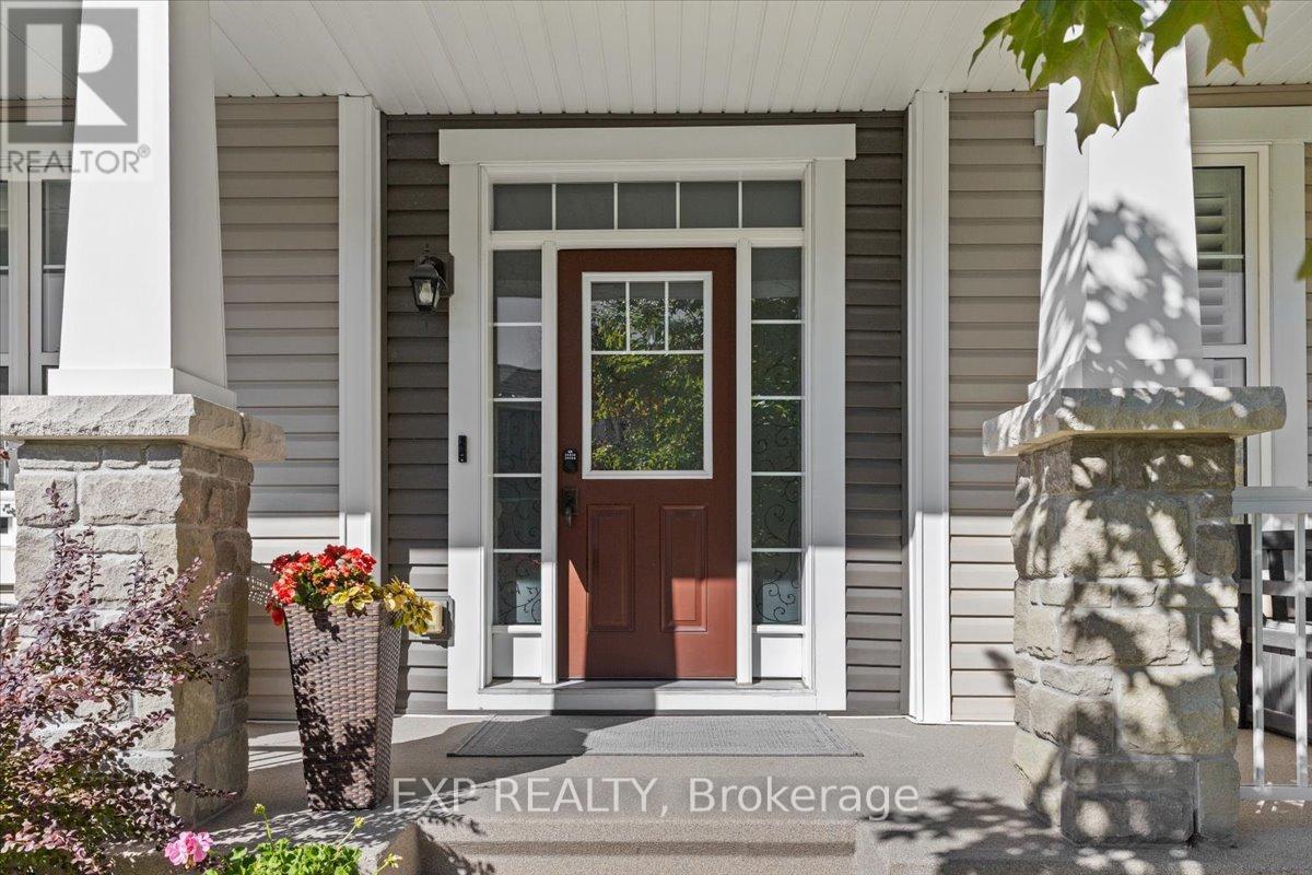 33 Solaris Drive, Ottawa, ON - Outdoor