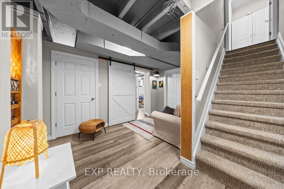 33 Solaris Drive, Ottawa, ON - Indoor Photo Showing Other Room