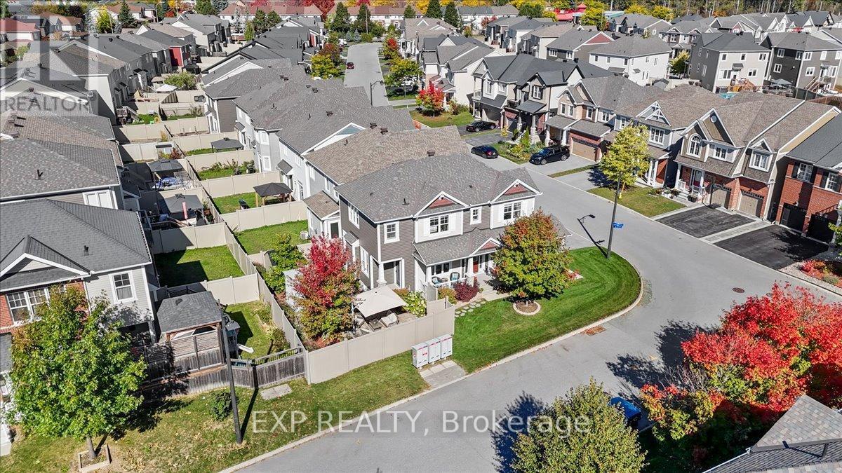 33 Solaris Drive, Ottawa, ON - Outdoor