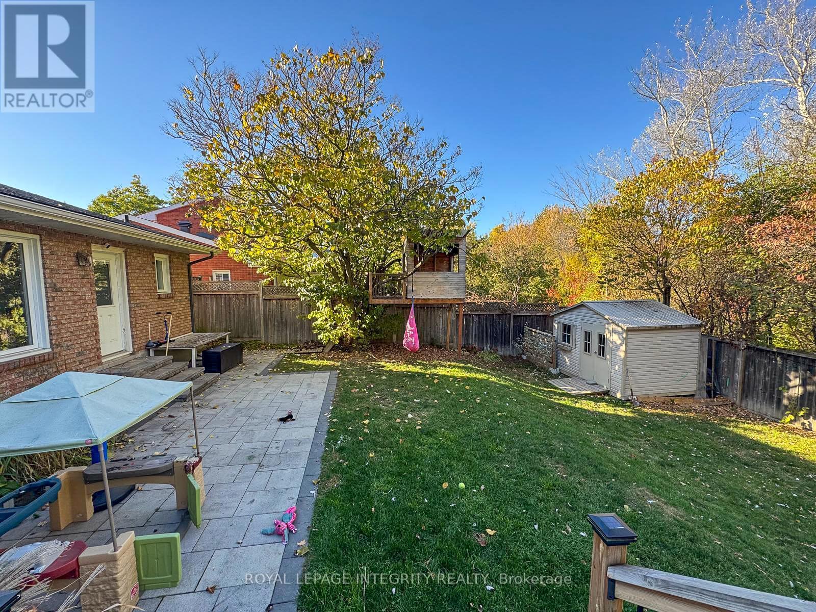 1055 Plante Drive, Ottawa, ON - Outdoor