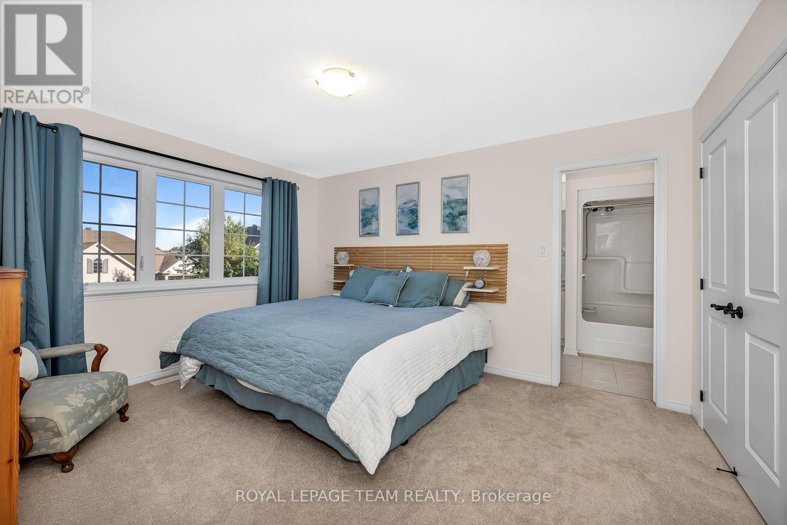 200 Kinloch Court, Ottawa, ON - Indoor Photo Showing Bedroom
