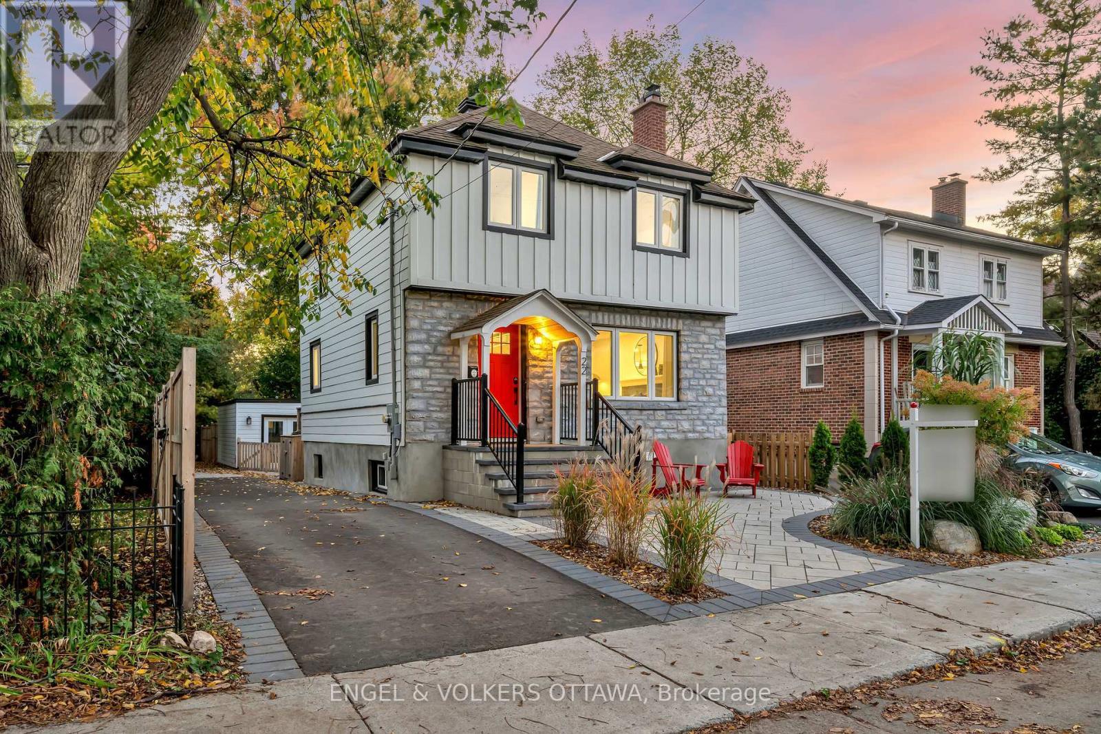 22 Harvard Avenue, Ottawa, ON - Outdoor