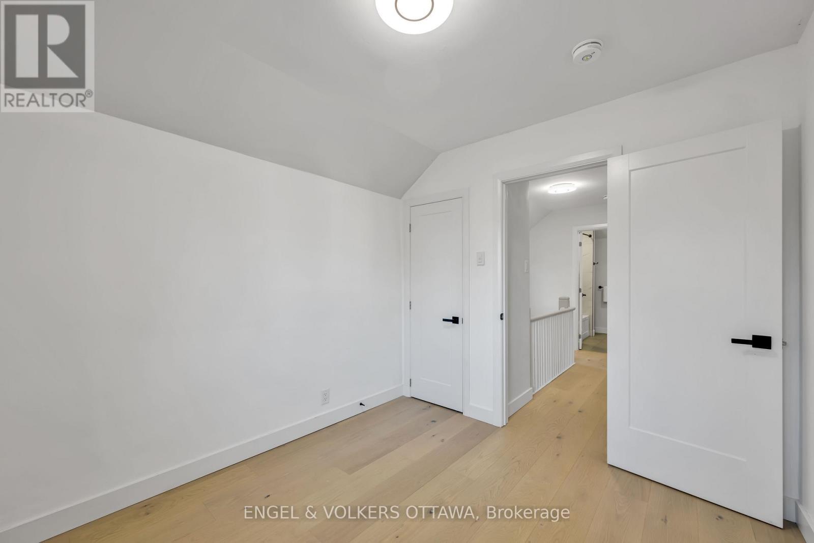 Bedroom 3 - 22 Harvard Avenue, Ottawa, ON - Indoor Photo Showing Other Room