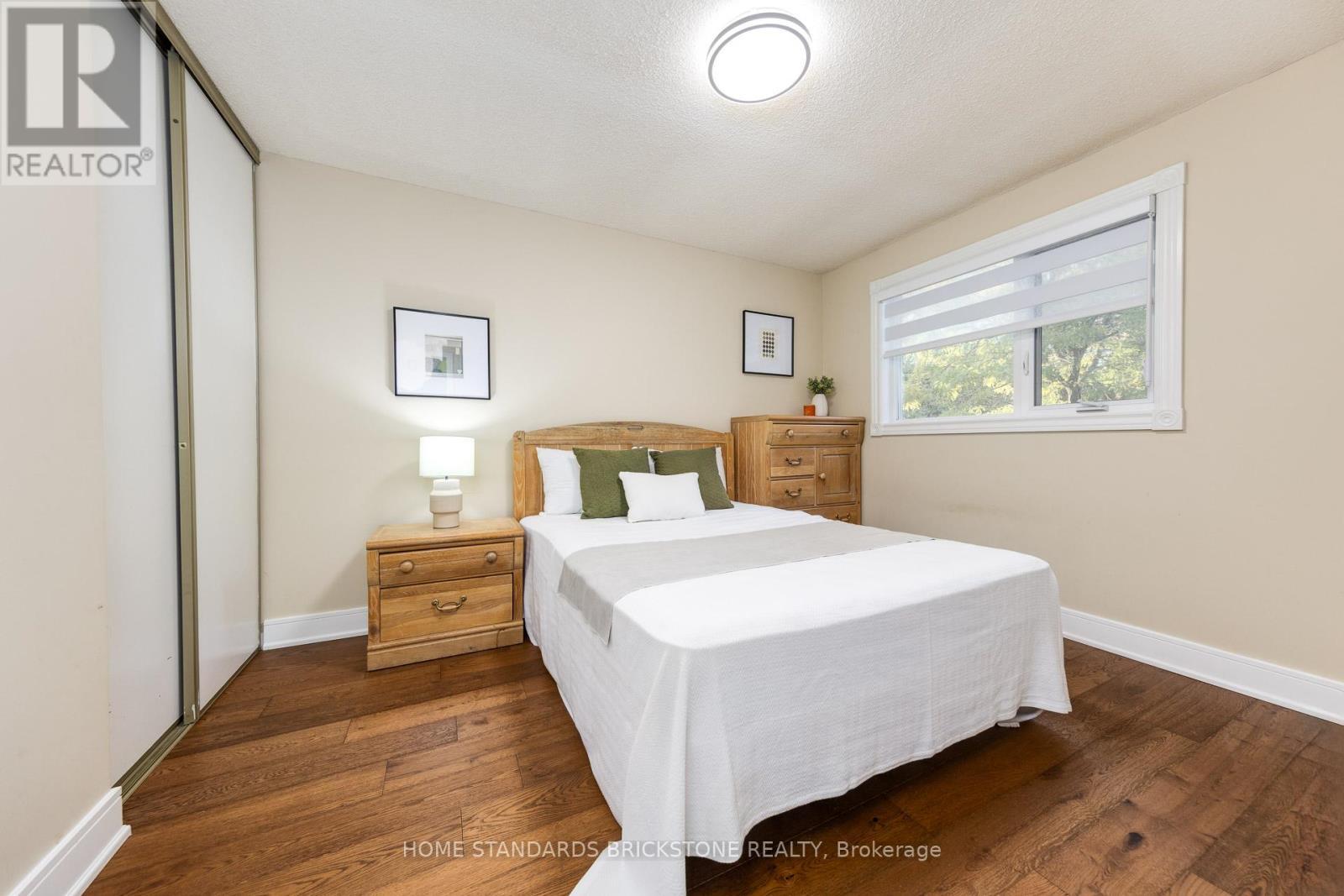 45 Spring Gate Boulevard, Vaughan, ON - Indoor Photo Showing Bedroom