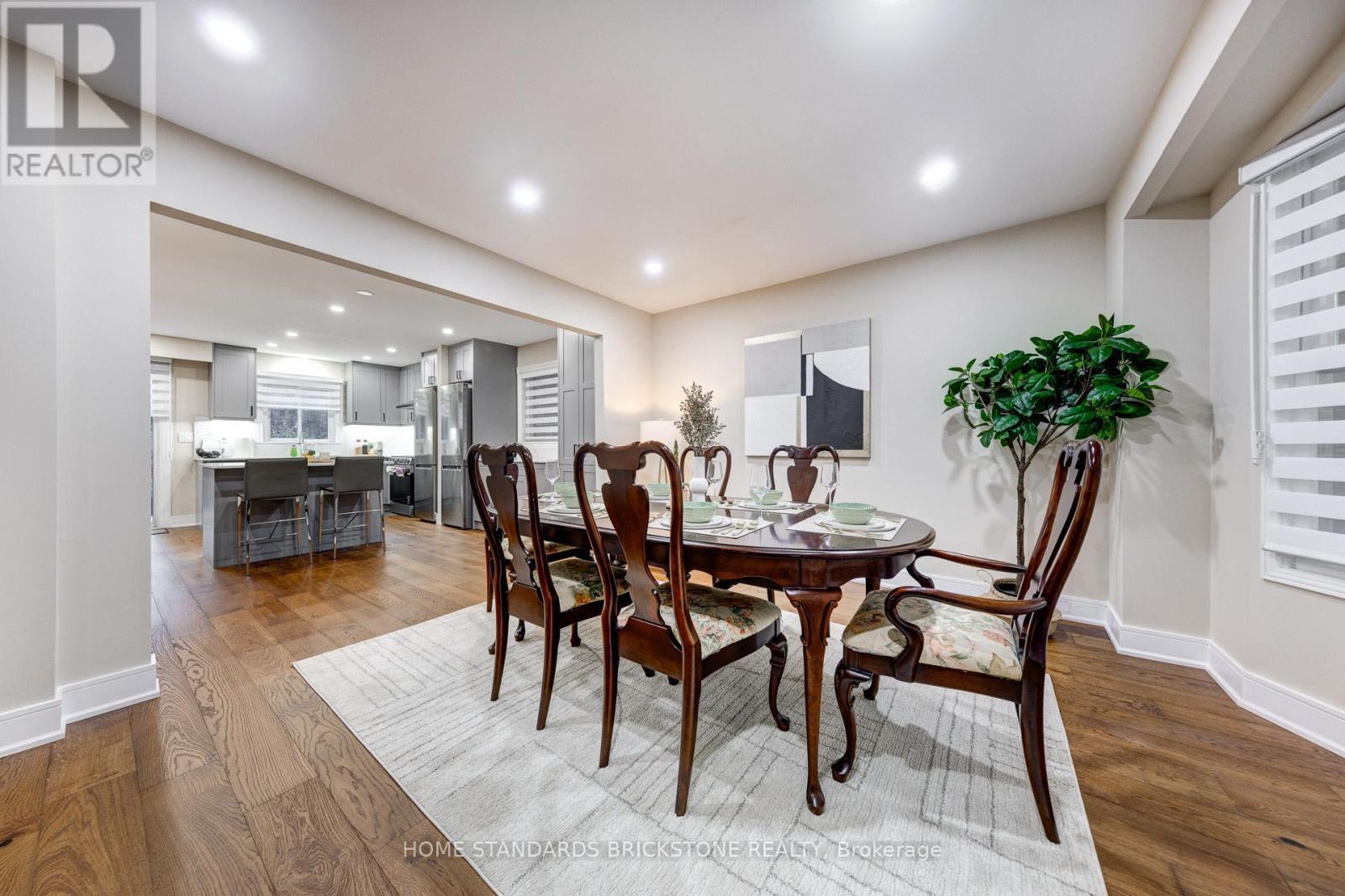 45 Spring Gate Boulevard, Vaughan, ON - Indoor Photo Showing Dining Room